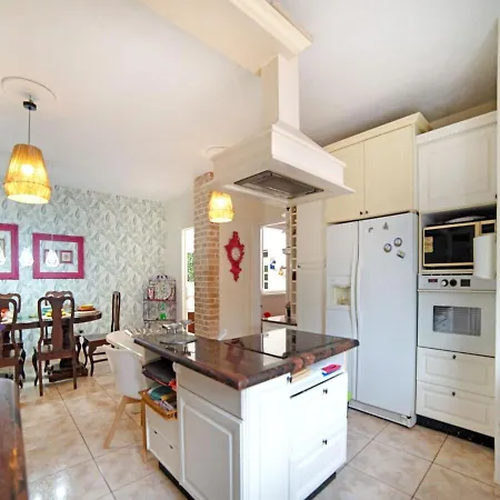 Panoramic View Holiday In Arona With Bubble Bath Bath Ferienhaus *