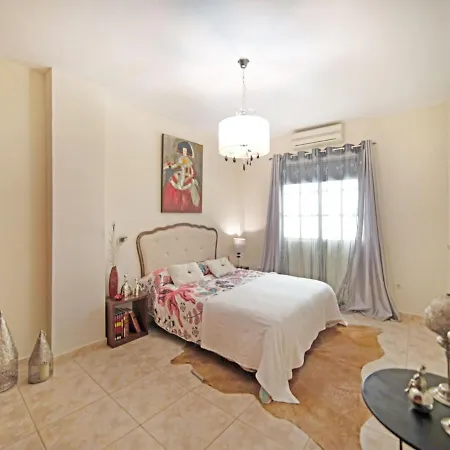 Сasa de vacaciones Panoramic View Holiday In Arona With Bubble Bath Bath *