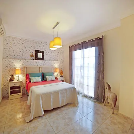 Panoramic View Holiday In Arona With Bubble Bath Bath بيت للعطل أرونا